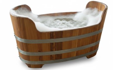 Robuste Sitzbadewanne aus Akazienholz für Innen- und Gartenbereiche