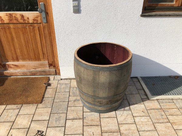 Holzfass 180 Liter, medium patiniert,2/3 von 225 Liter Weinfass